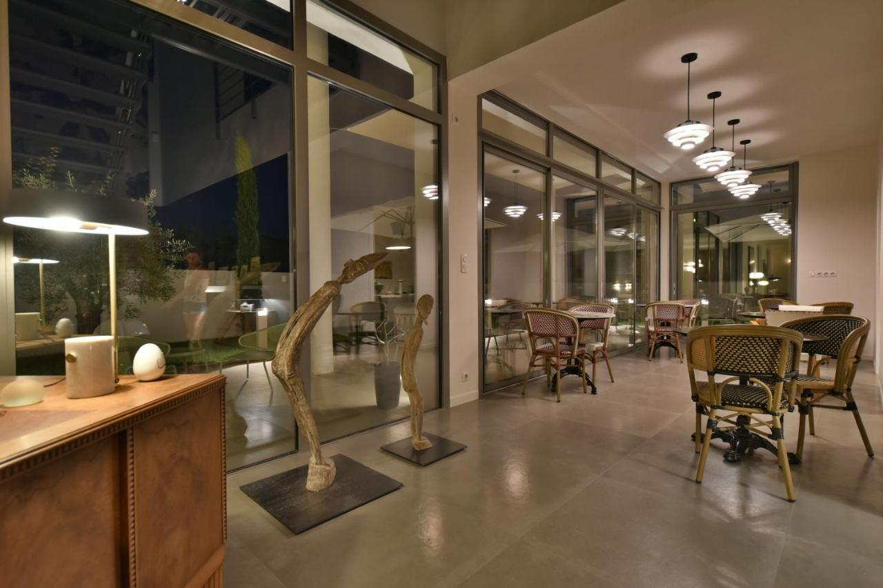 Monte Alta Hotel ซาลง-เดอ-โพรวองซ์ ภายนอก รูปภาพ